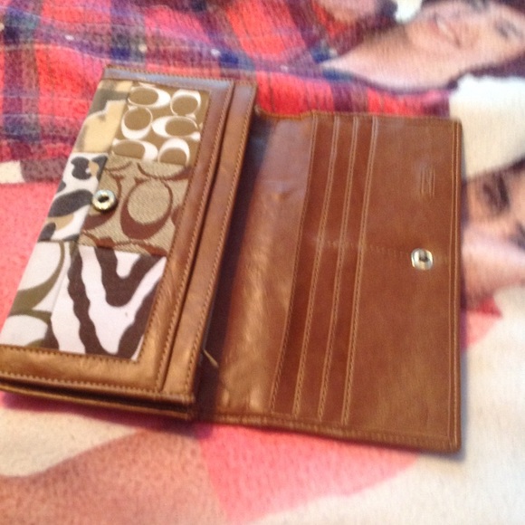 👝Coach brown wallet👝🐴🎩🎠 - Picture 2 of 2